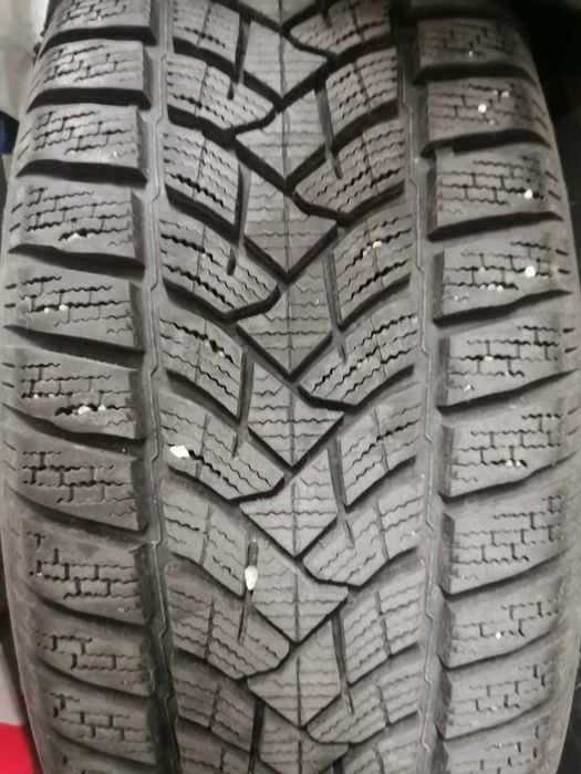 Продавам 4 зимни гуми с джанти