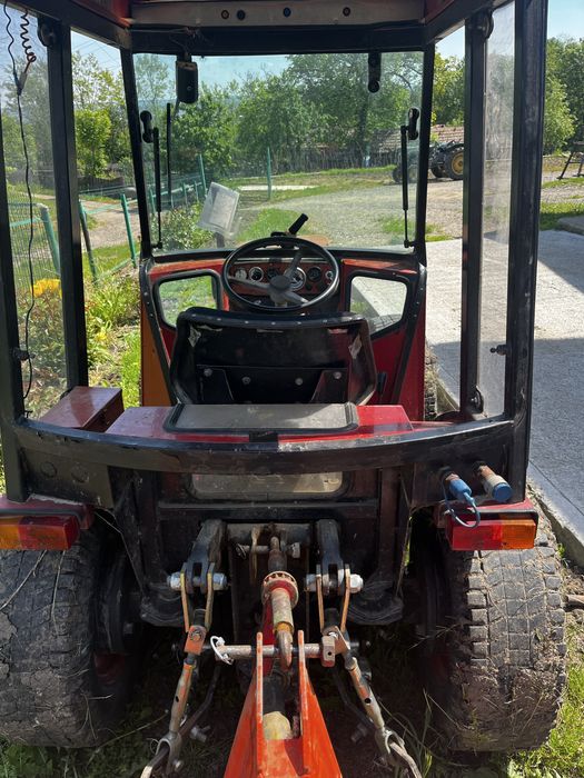 And tractor antonio cararo 4/4