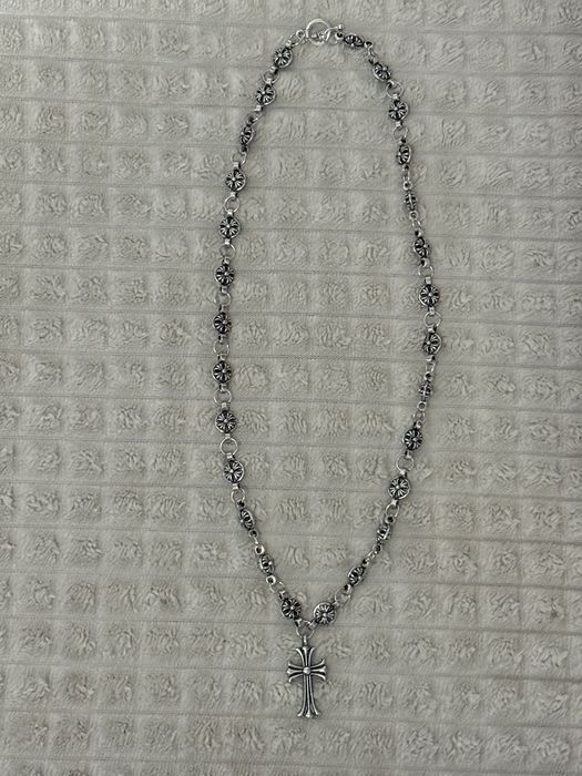 Vand lanț chrome hearts.