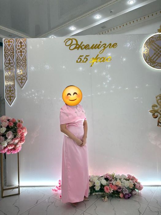 Продам платье новое