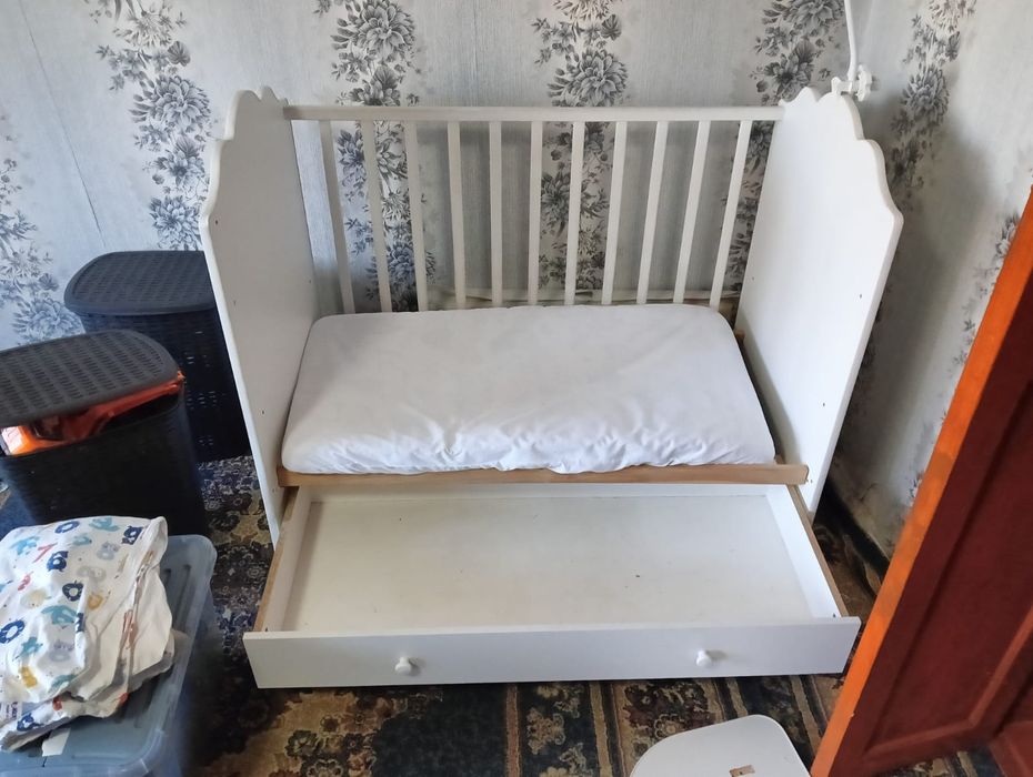 Кроватка детская