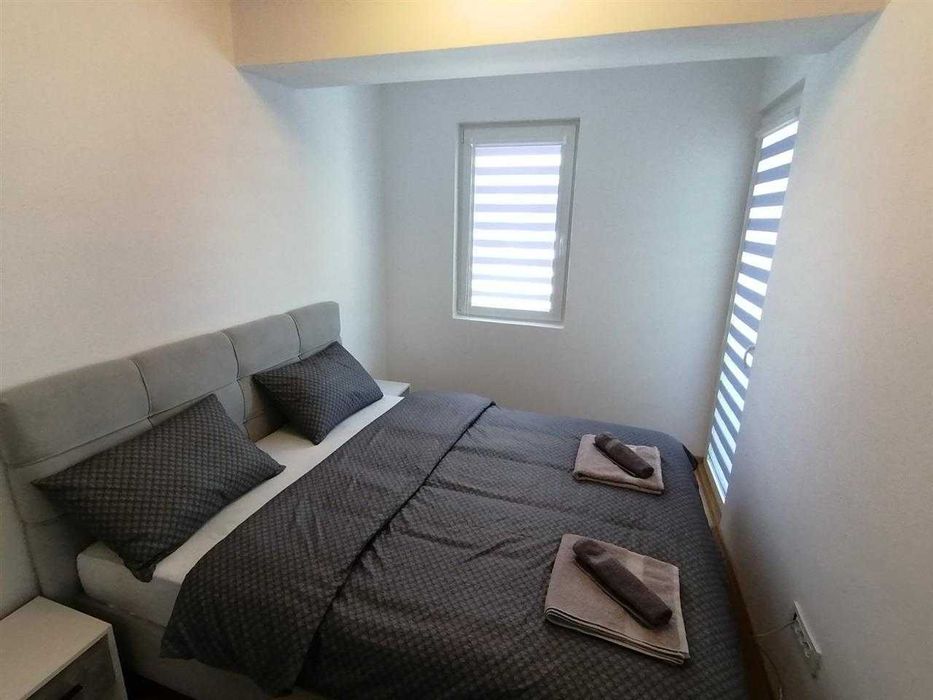 Дава се под наем Двустаен апартамент в Бургас, Зорница - 57 кв.м за 153 € - Снимка #2