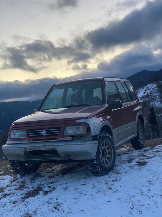 Vând Vitara perfect funcțională