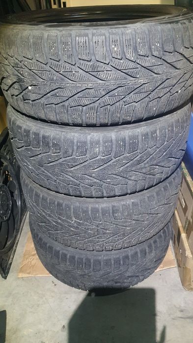 Anvelope iarna Nokian 255 50 R19 Bmw X5, X6