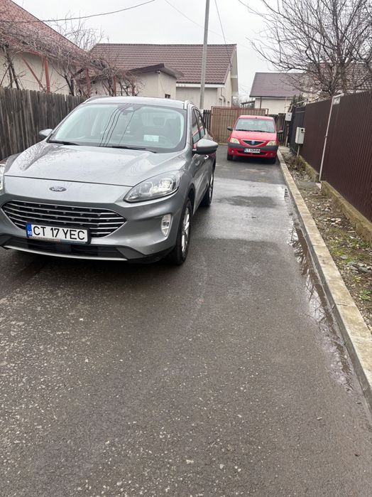Ford Kuga Titanium 2021 • 2.0 Diesel • Garanție • Full Opțiuni