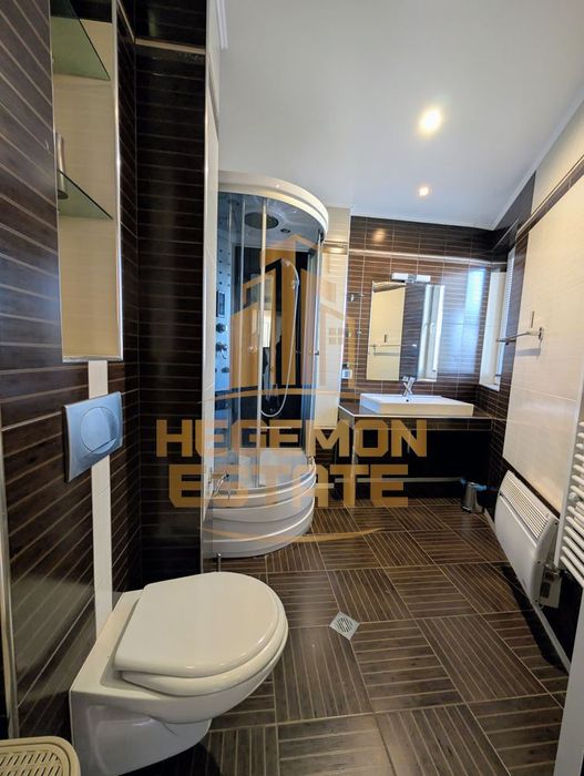 4-стаен в Варна-Колхозен пазар площ 180 цена 320000