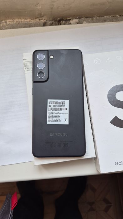 Samsung s21FE смартфон