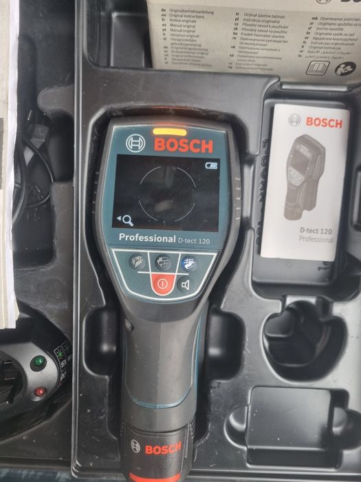 Detector scanner Bosch profesional D-tect 120