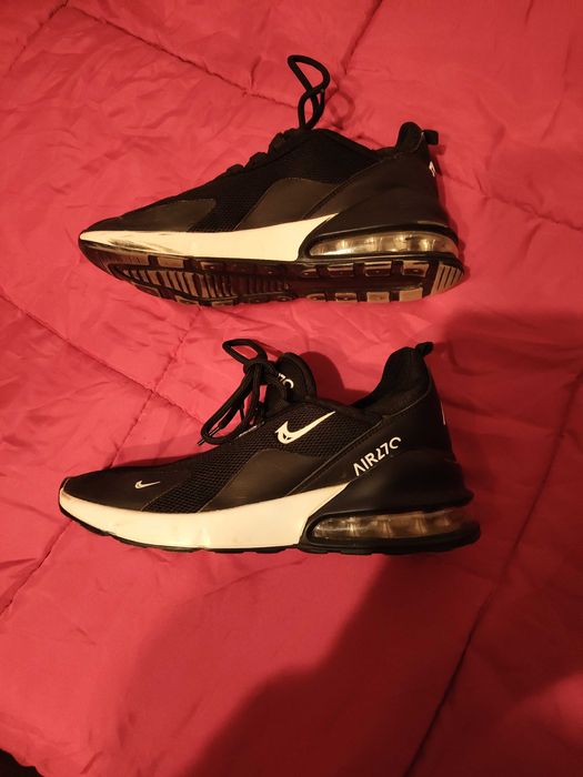 Продавам вносни дамски маратонки от Англия