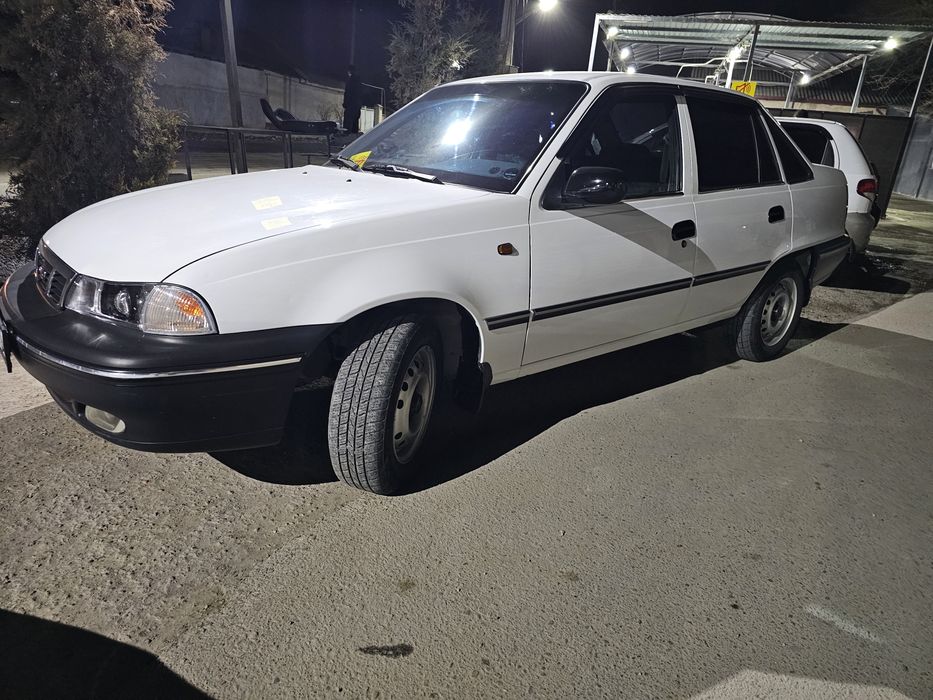 Нексия 1 донс сотилади