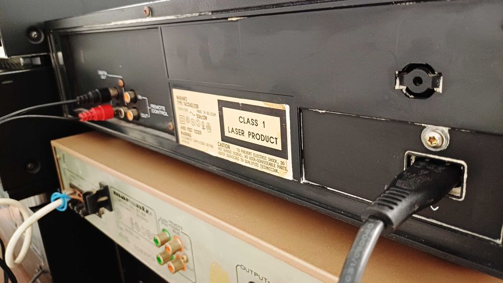 Marantz CD42, cu telecomanda