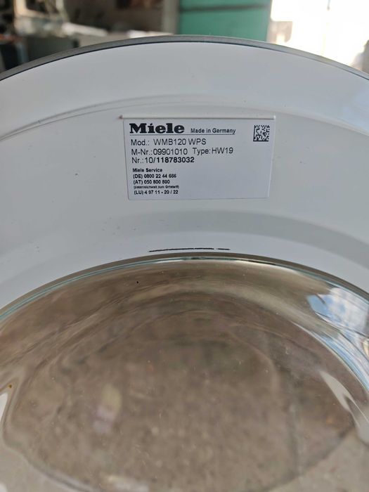 Пералня Miele W1