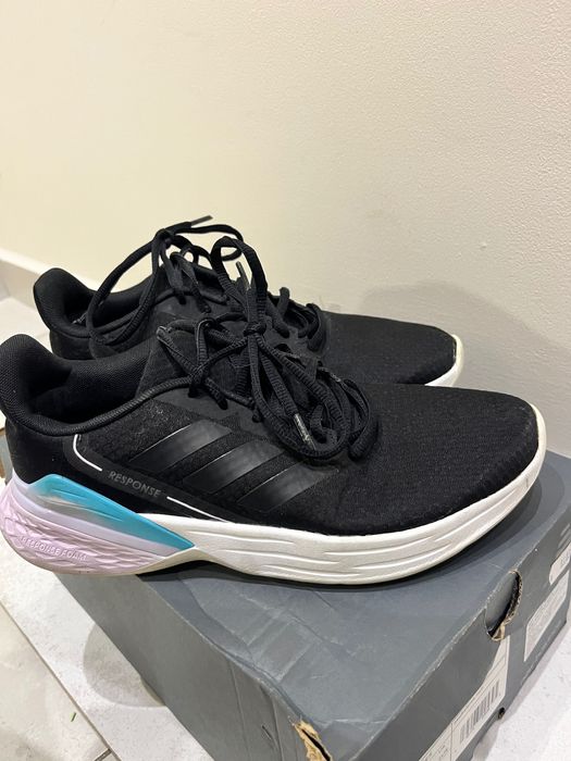 Маратонки Adidas response 38