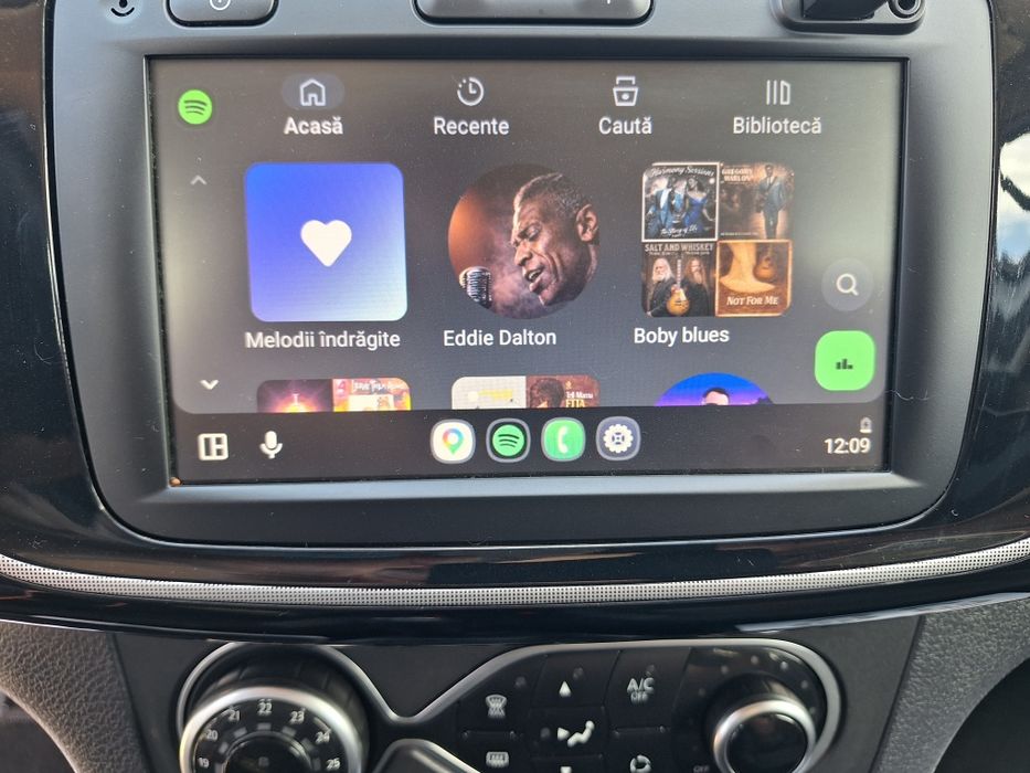 Navigatie dacia originala cu android