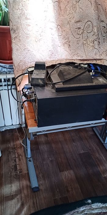 Телевизор  ескі домашный