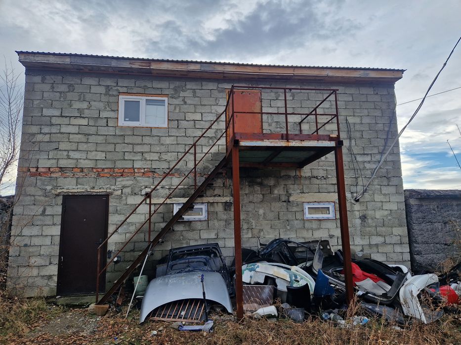 Продам действующее СТО