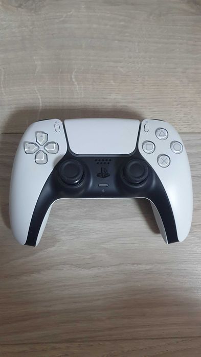 Playstation 5 (PS5) Disk + 2 controllere