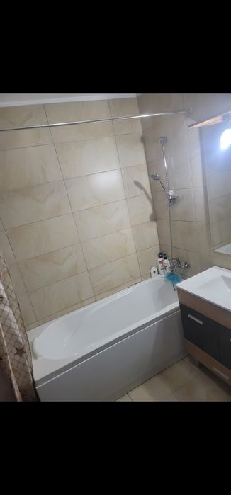 Închiriez ap. Muzeul Apei, Floresti  2 camere, 50mpparcare inclusă.