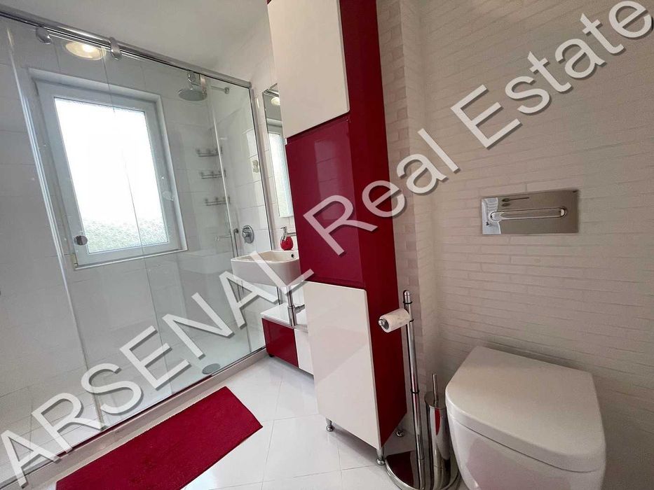 Дава се под наем Тристаен апартамент в София, Изгрев - 126 кв.м за 1100 € - Снимка #8