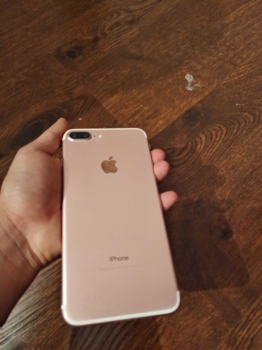 Iphone 7+ 128 GB pink
