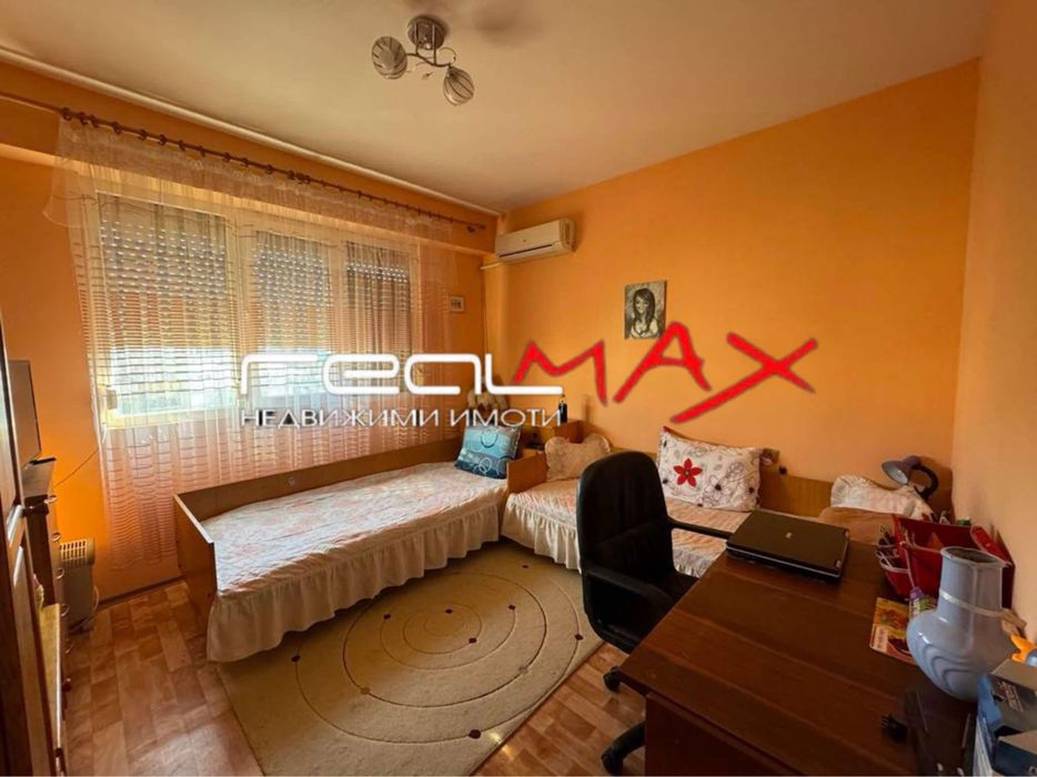 Продава се Двустаен апартамент в Казанлък - 66 кв.м за 734 €/кв.м - Снимка #3