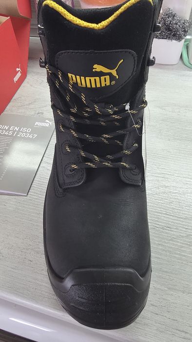 Зимни работни обувки  Пума с метално бумбе  и усилена подметка!Номер 44!