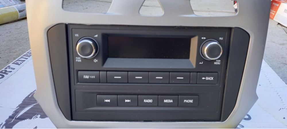 Штатная магнитола Кобальт