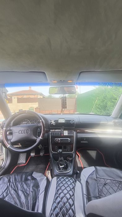 Ауди А4 б5 1.8 125к.с