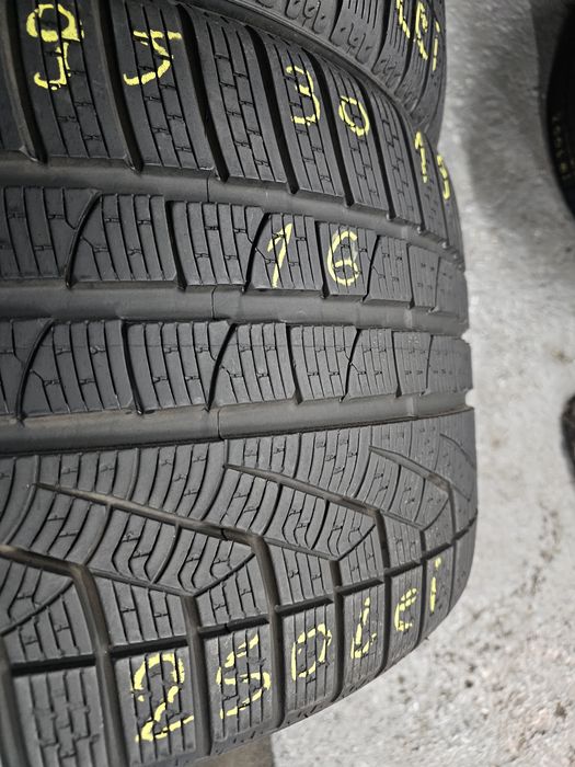 295 30 19 m+s pirelli