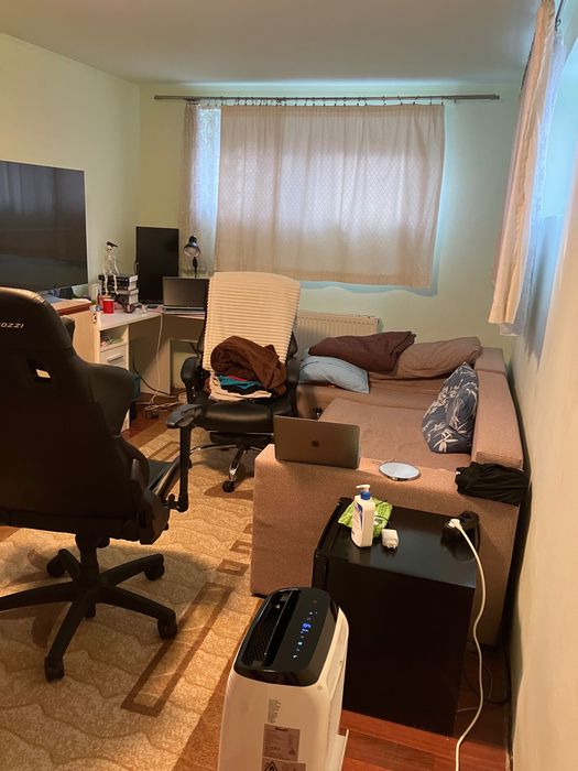 Apartament demisol