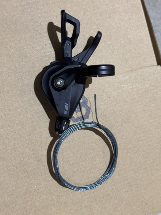 Manete SHIMANO Deore SL-M6100 12 viteze