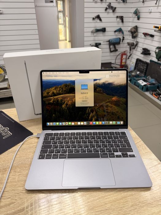 MacBook Air M3 2024 TM79