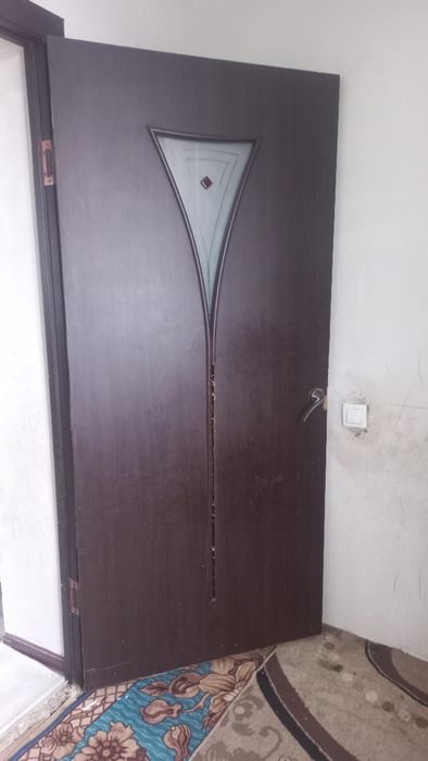 Двери. Есіктер бу