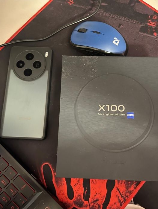 Продам Vivo X100 12/512 глобал, в идеале.