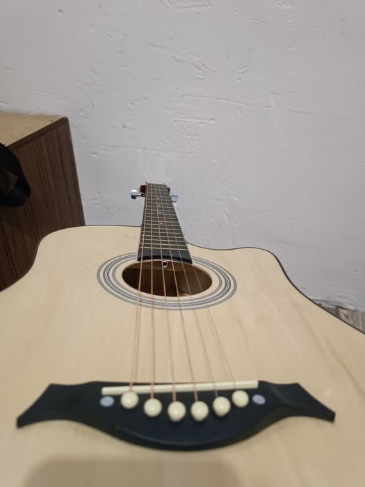 Акустикалық гитара