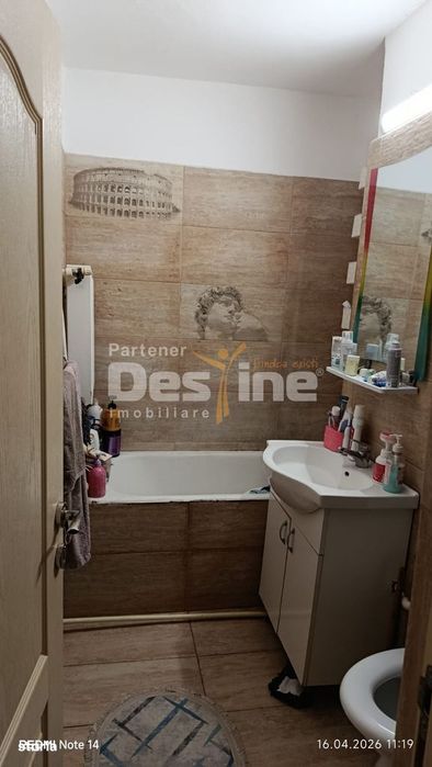 Apartament 2 camere, semidecomandat, Slobozia