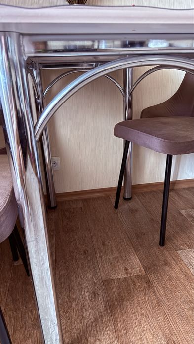 Стол кухонный!!!