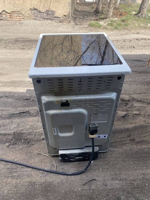 Электронная кухонная плита