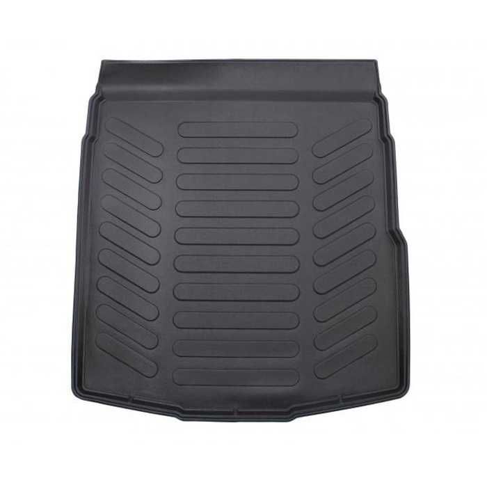 Стелка за багажник RizLine VW PASSAT B8 Седан 2015+ / Пасат Б8