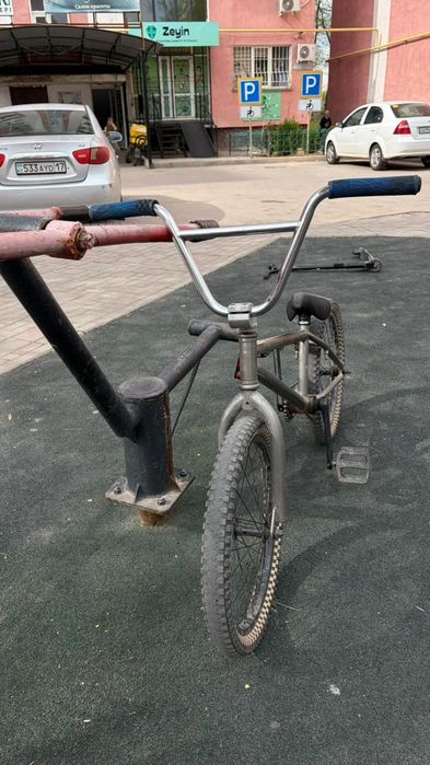 Bmx в хорошем состоянии 20 калёса