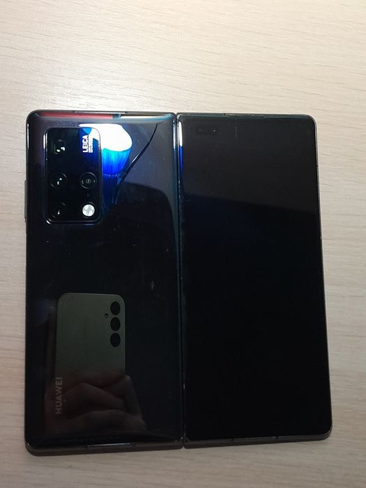 Huawei x mate 2 .