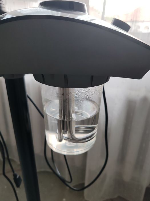 Vapozon cosmetic Giovanni + Lampa cosmetica cu lupa D-21 Negru