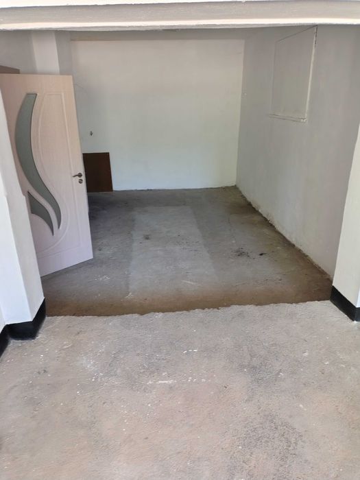 Дава се под наем Гараж / Паркомясто в Стара Загора, Казански - 40 кв.м за 91.8 € - Снимка #1