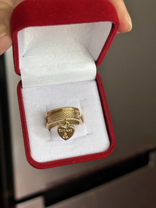 Золотое кольцо тиффани