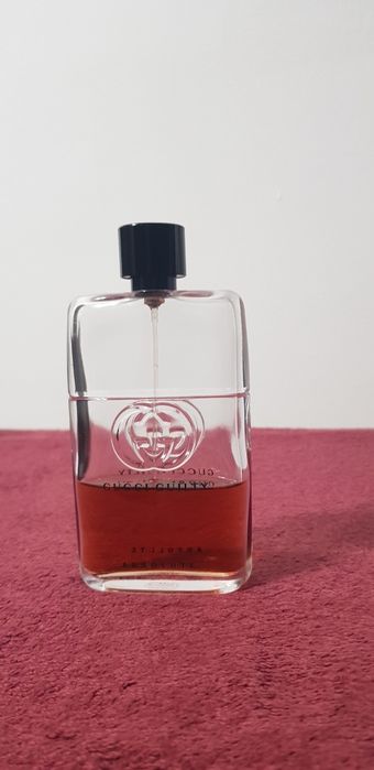 Vand parfumuri Gucci