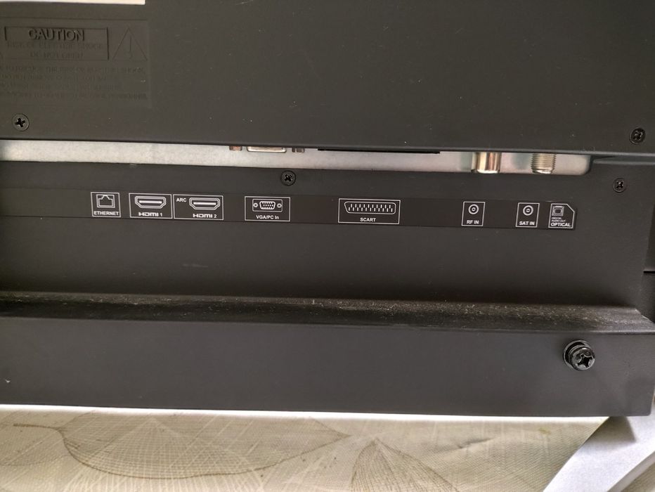 Смарт телевизор Шарп 32 инча