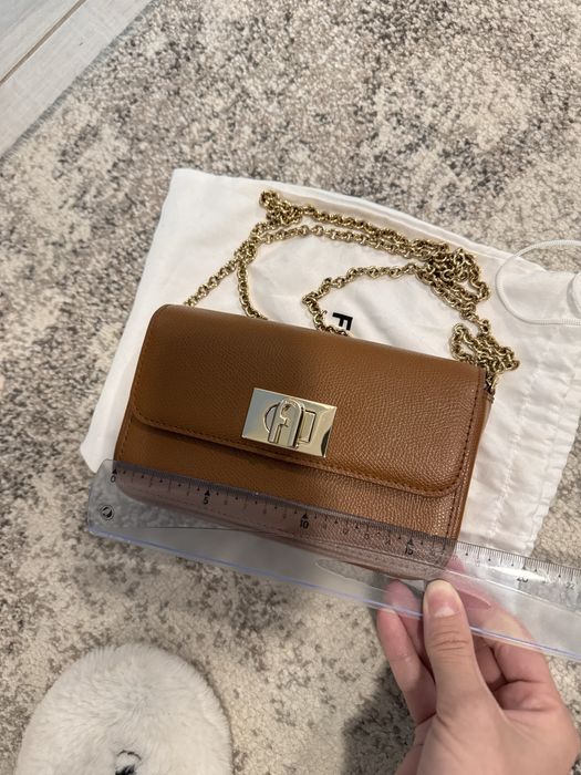 Vand geanta umar Furla