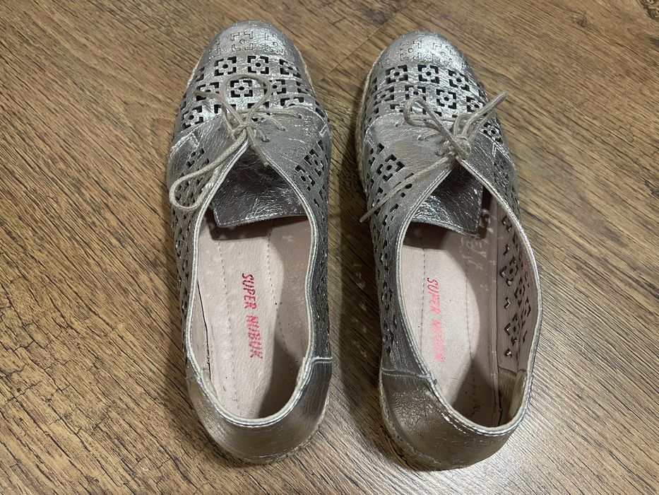 Обувки от естествена кожа 39 номер