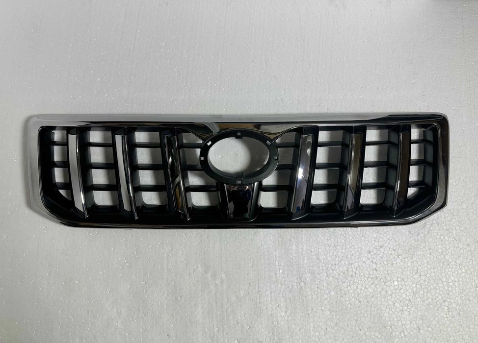 Решетки радиатора Toyota Prado 120, 150