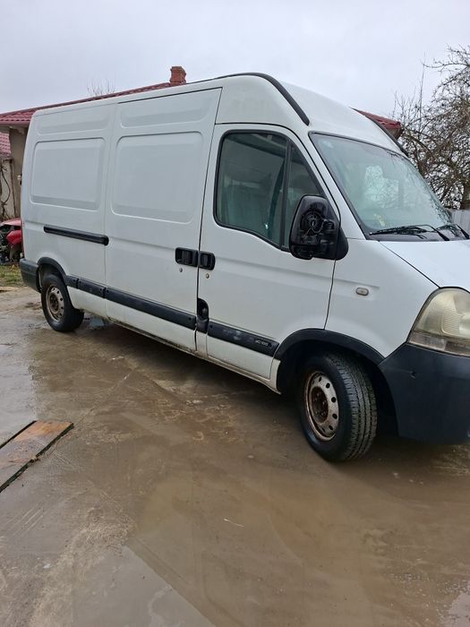 Nissan interstar motor 2.5 euro3,anvelope MS 215/65R16C